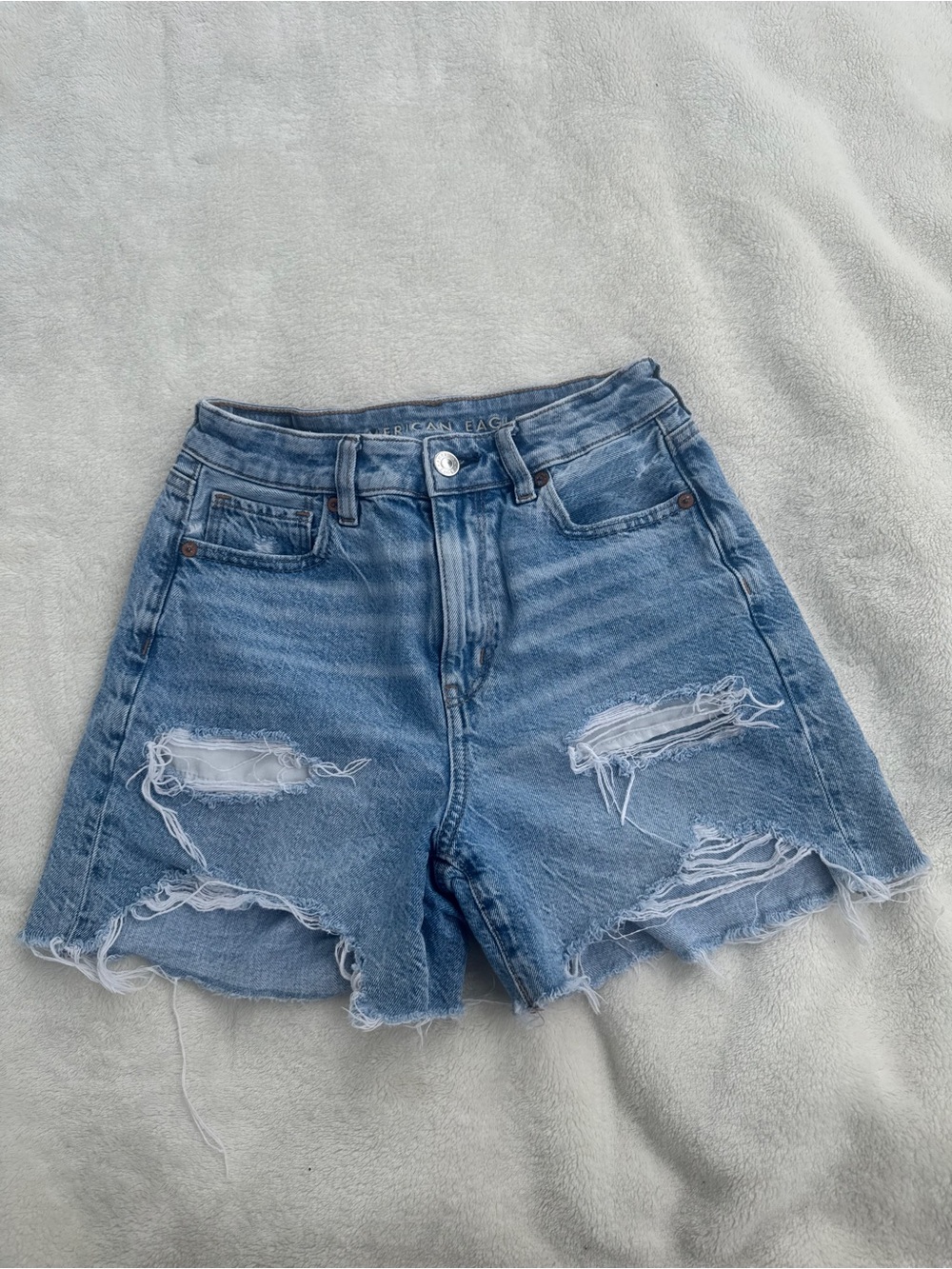 American Eagle High Rise Distressed Denim Shorts Size 00